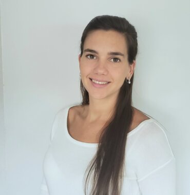 FLORENCIA ALVAREZ